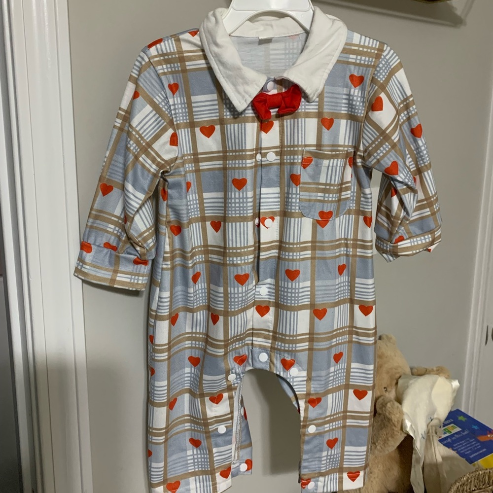 Valentine Hearts outfit for babies